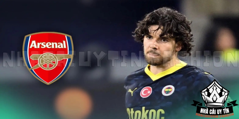 Ferdi Kadioglu gia nhập câu lạc bộ bóng đá Arsenal